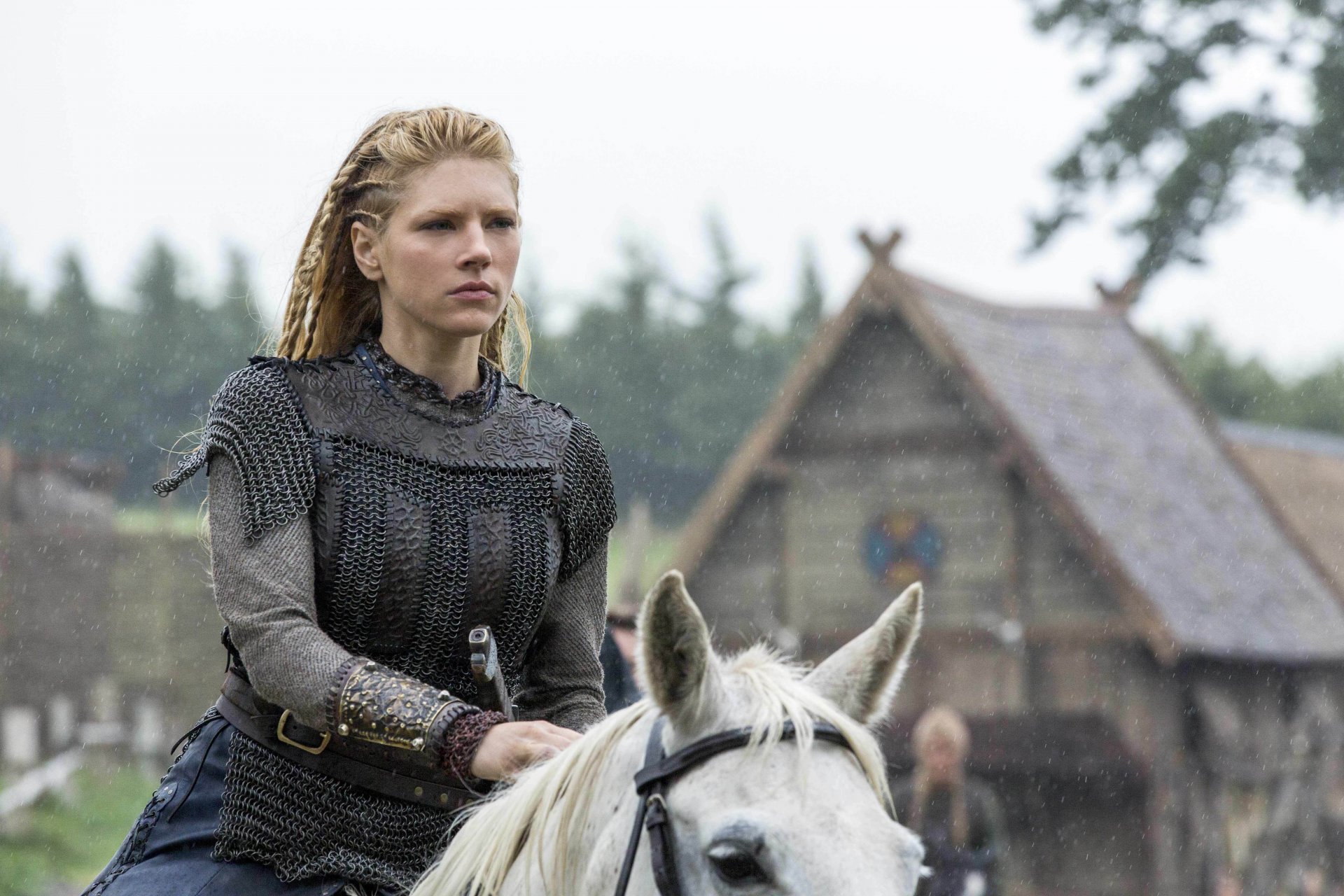 wikinger tv-serie historisch drama katherine winnick lagertha pferd