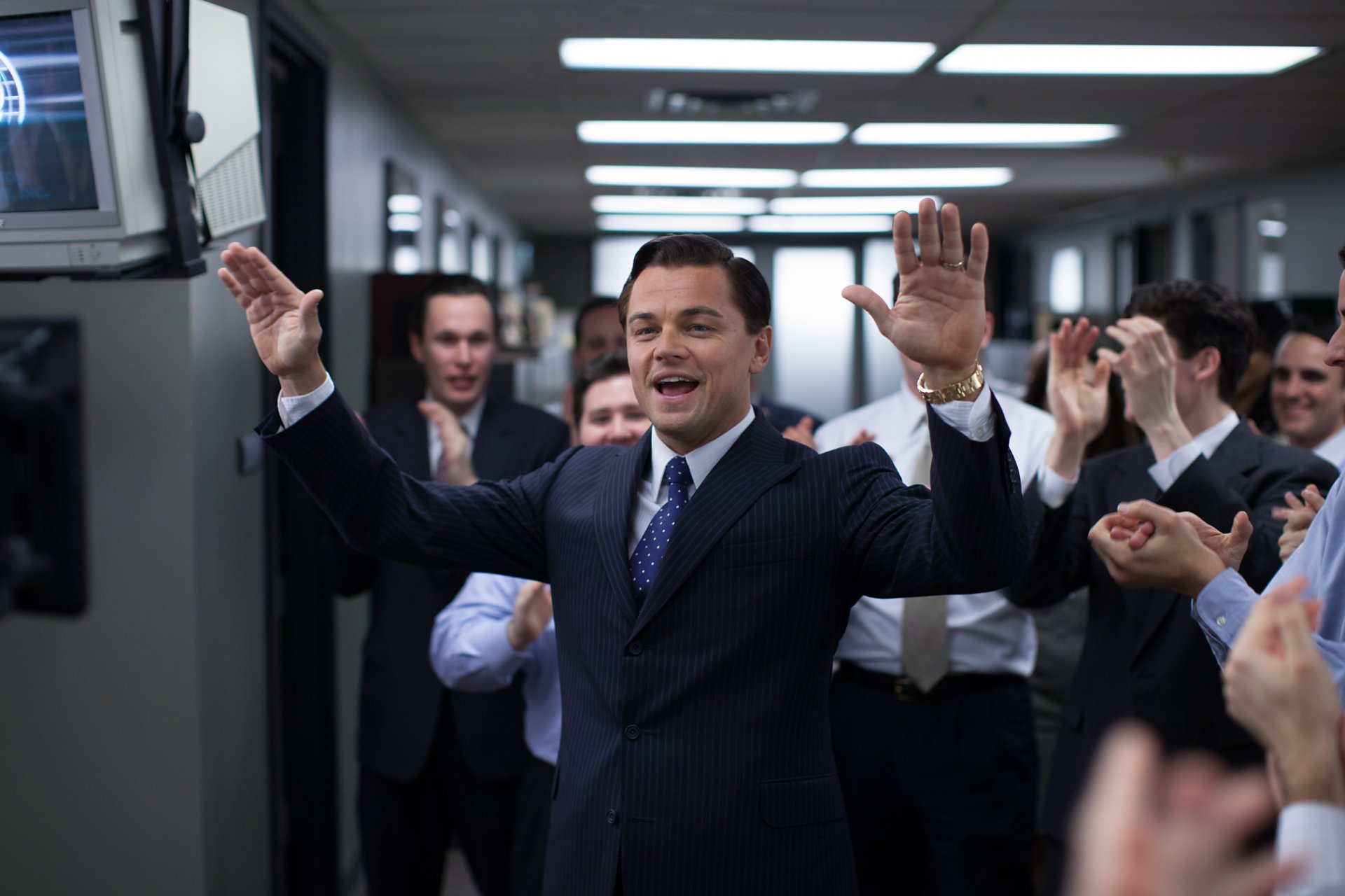 il lupo di wall street leonardo dicaprio leo dicaprio costume ufficio