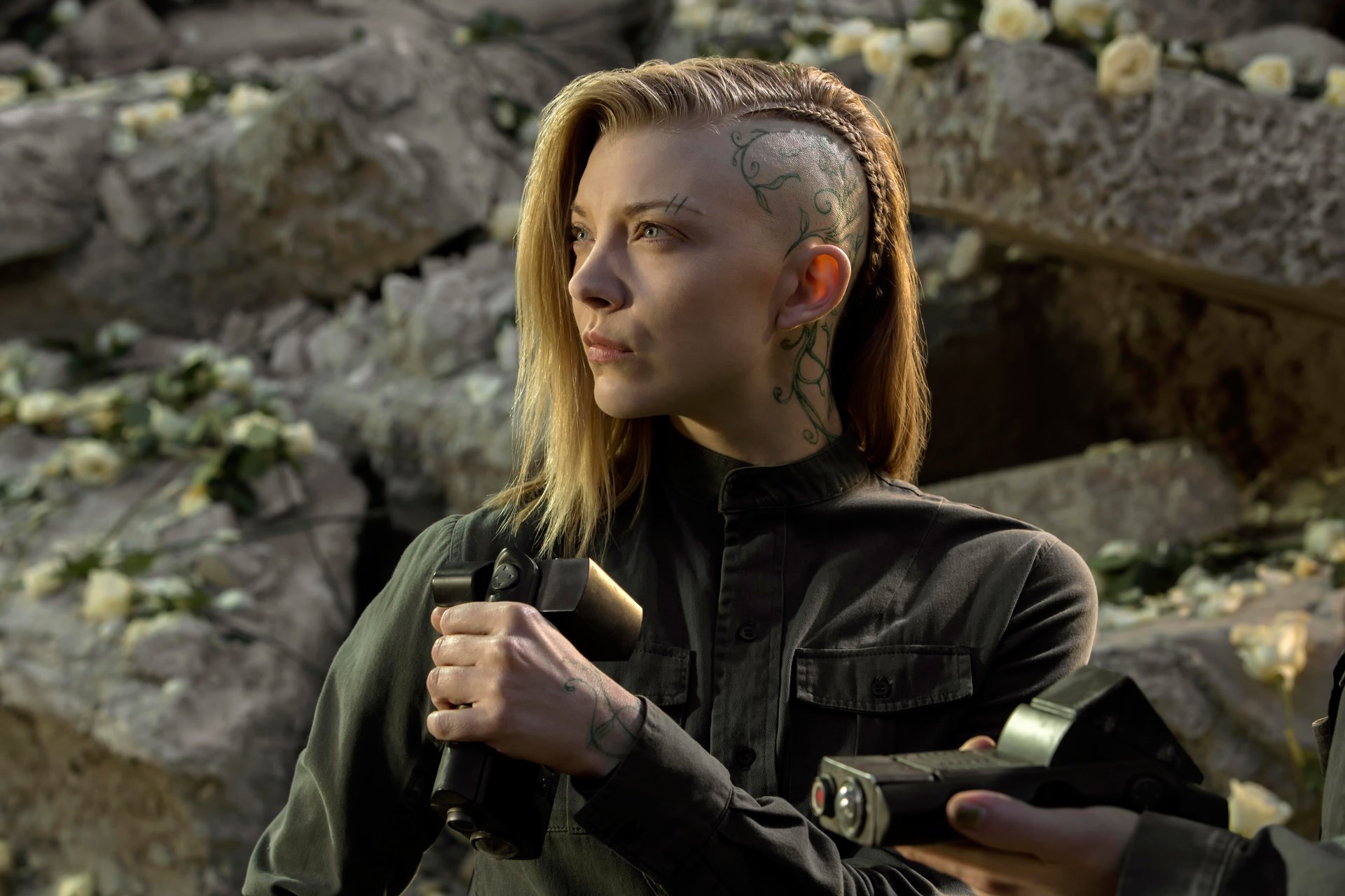 natalie dormer cressida the hunger games : jay-peresmeshnitsa the hunger games:mockingjay