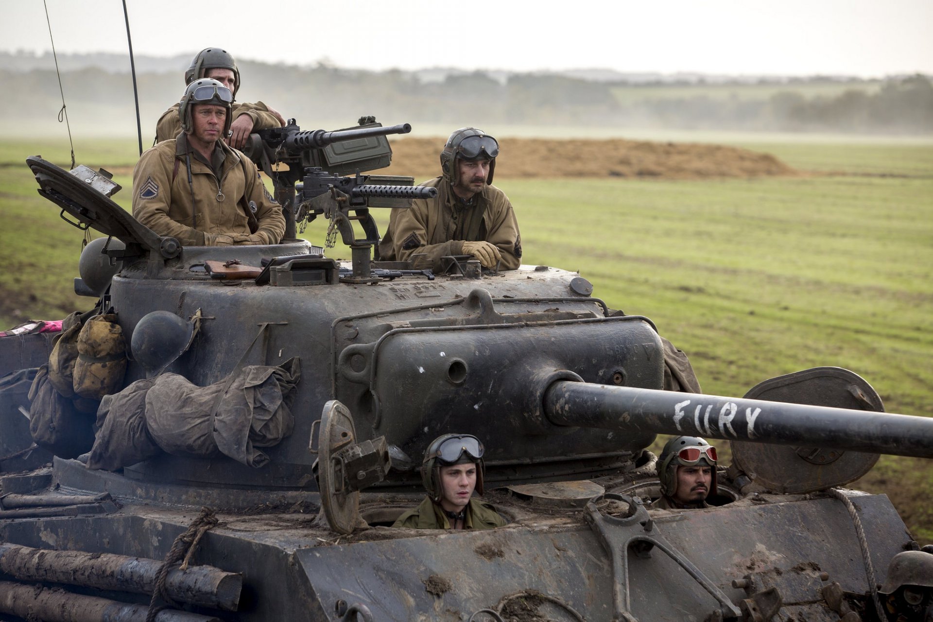 wut wut brad pitt tank m4 sherman besatzung feld drama