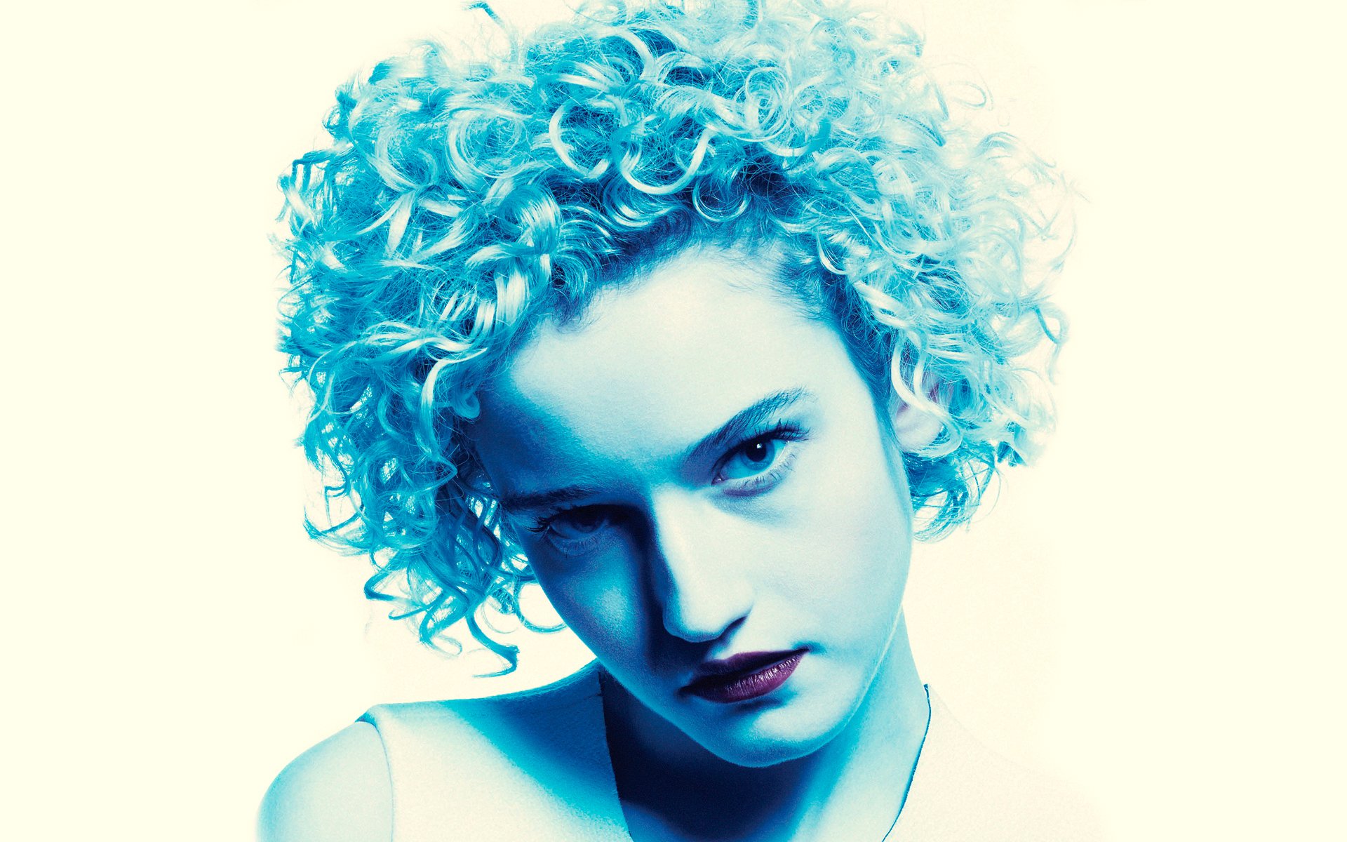 julia garner marcy sin city: a dame uccidere per neo-noir