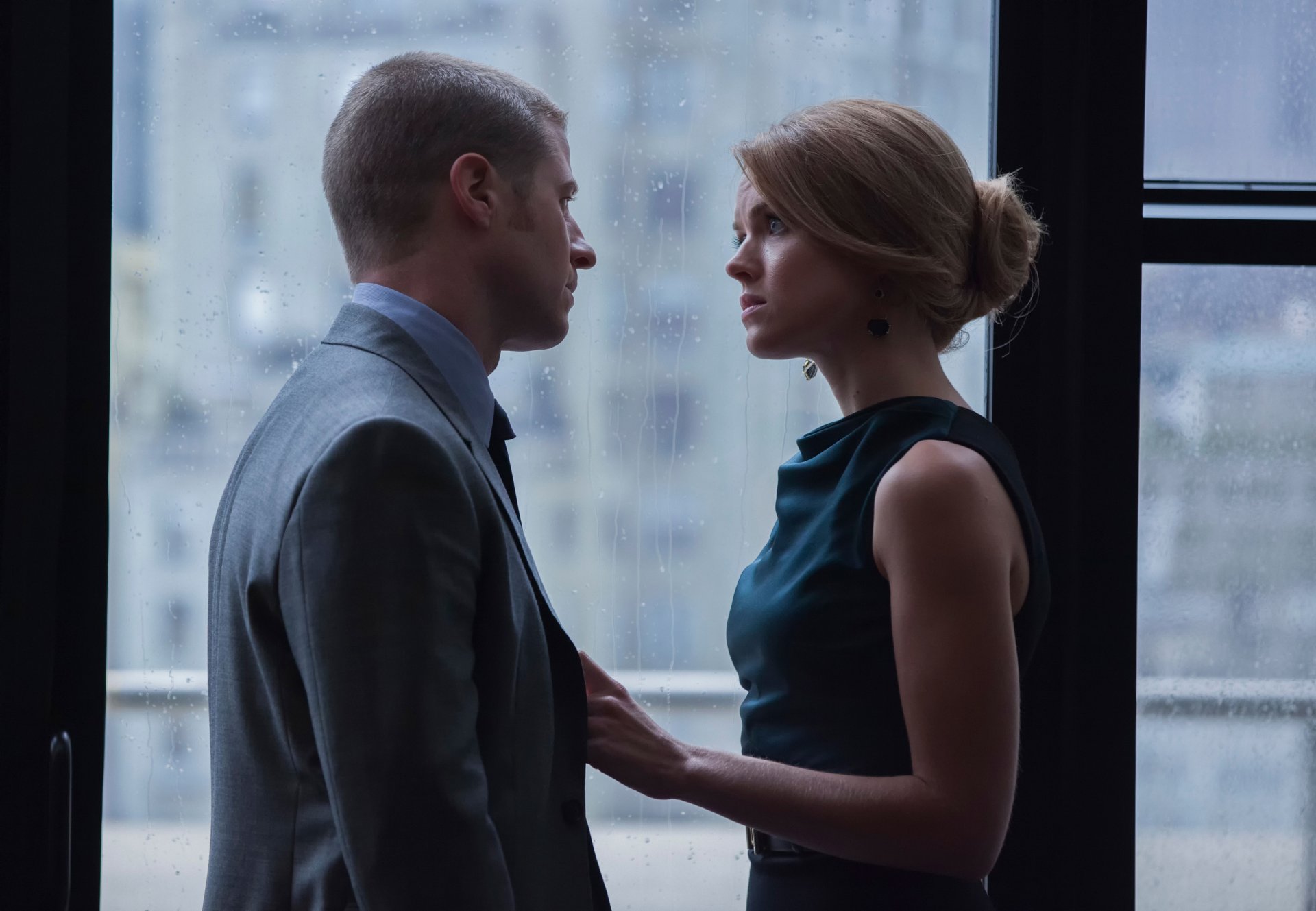 gotham erin richards ben mckenzie