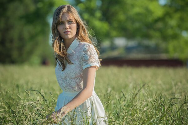 Photo de Lily Simmons de la série Banshee