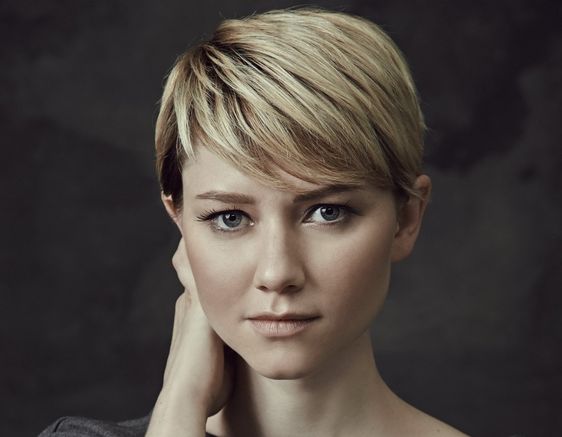 valorie curry emma hill disciples suit