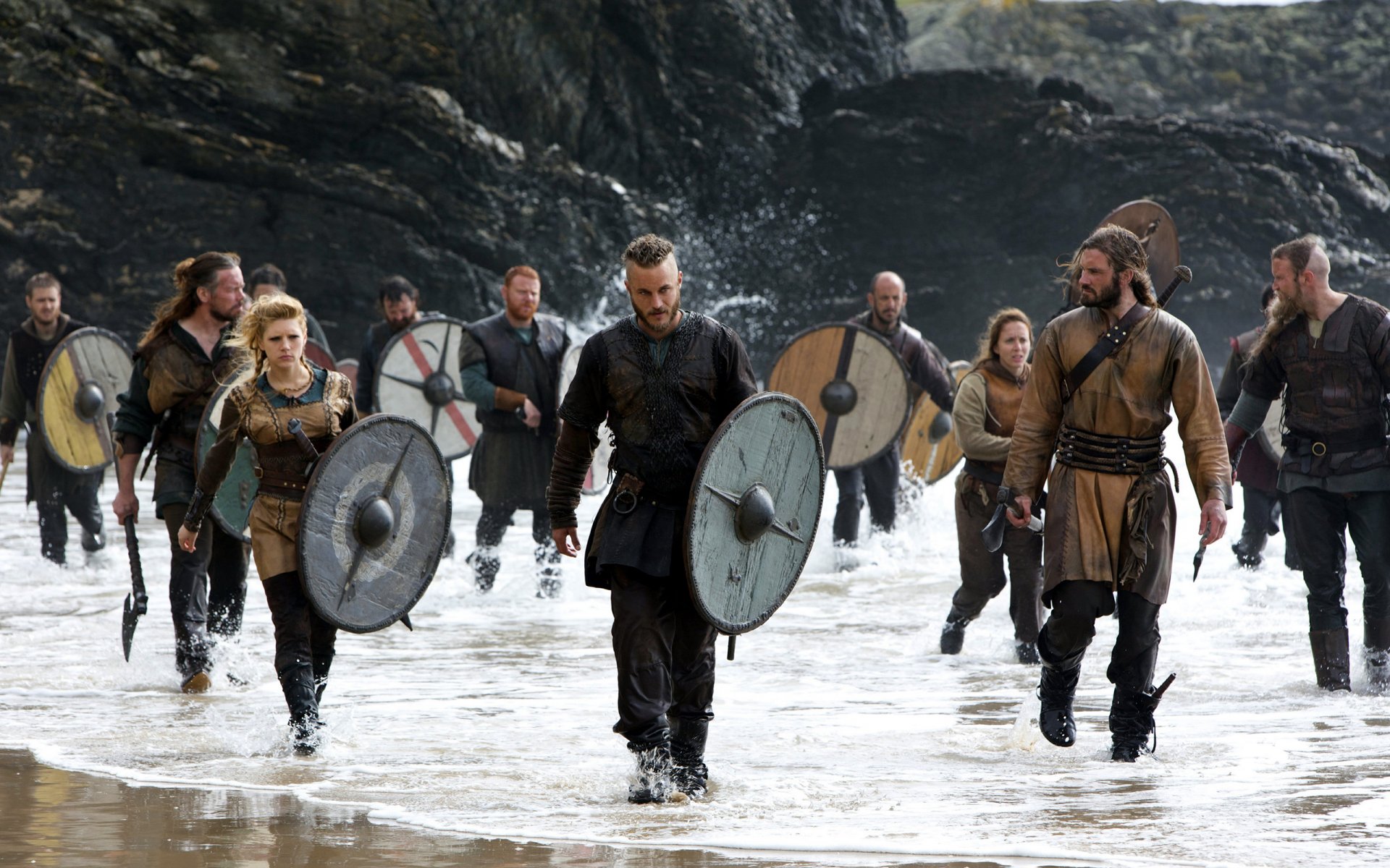 wikinger tv-serie historisch travis fimmel krieger