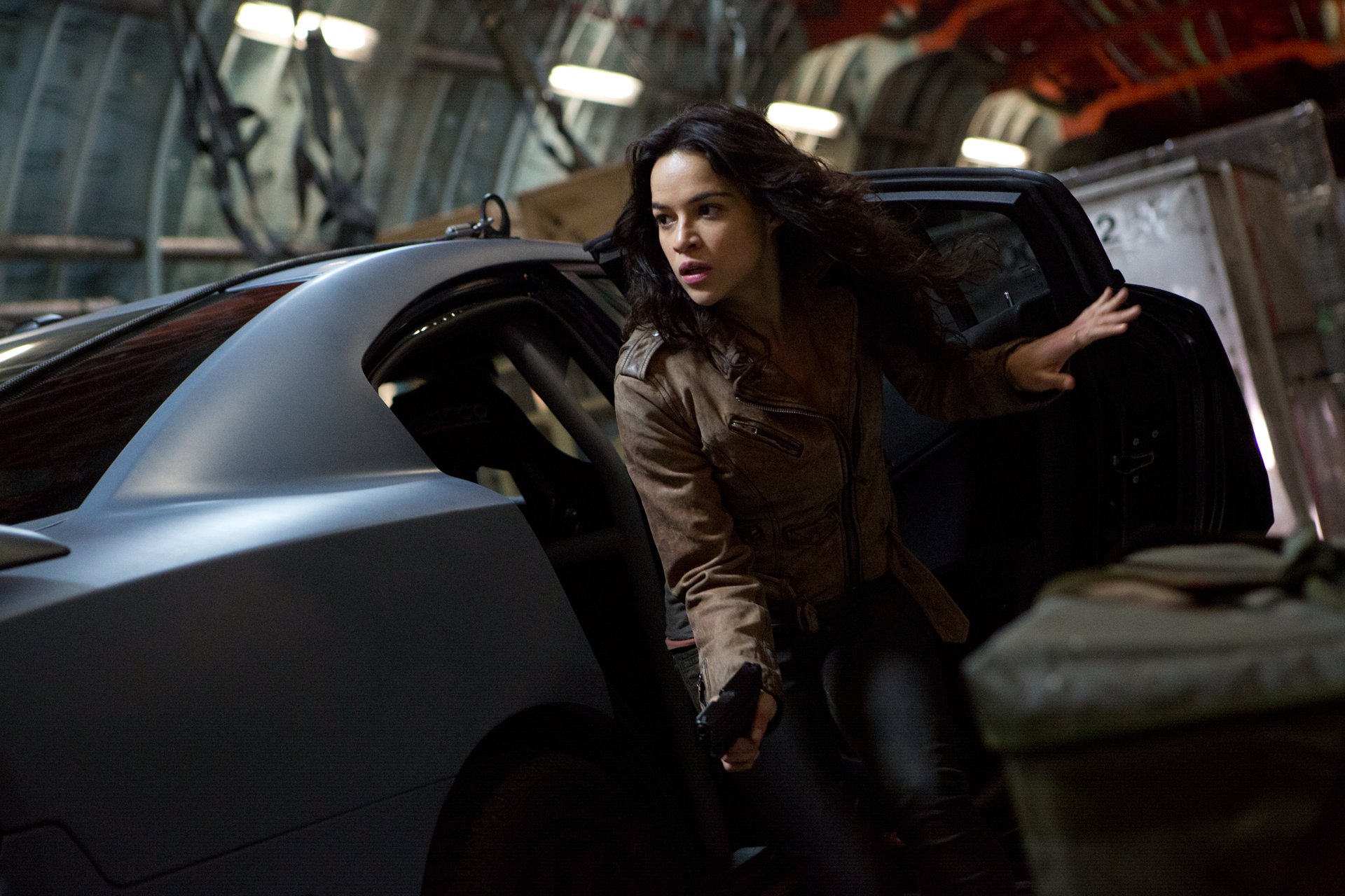 fast and furious 6 rapide et furieux 6 michelle rodriguez letty ortiz fille look actrice brune