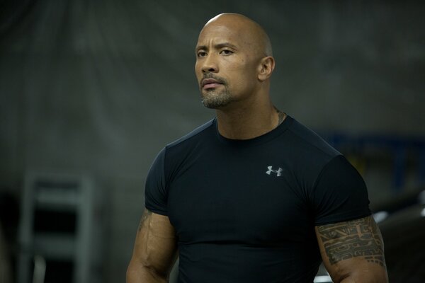 Dwayne Johnson en la película Fast and Furious 6