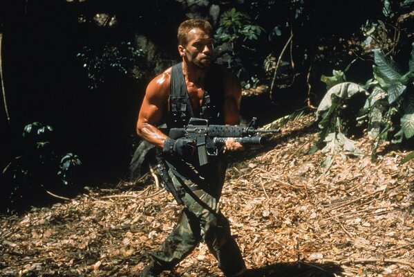 Arnold schwarznegger Rahmen aus dem Film Predator