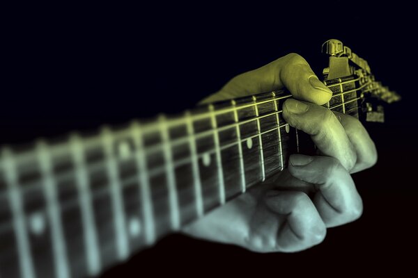 Fotografia macro delle corde della chitarra