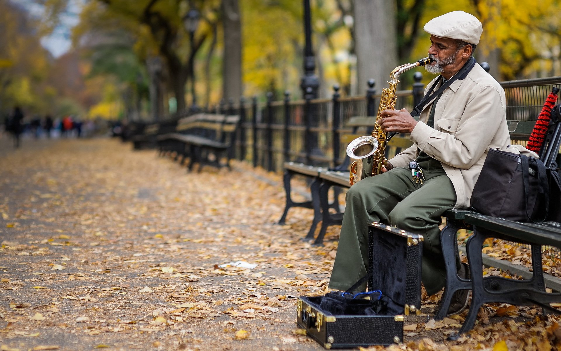 músico saxofón calle música