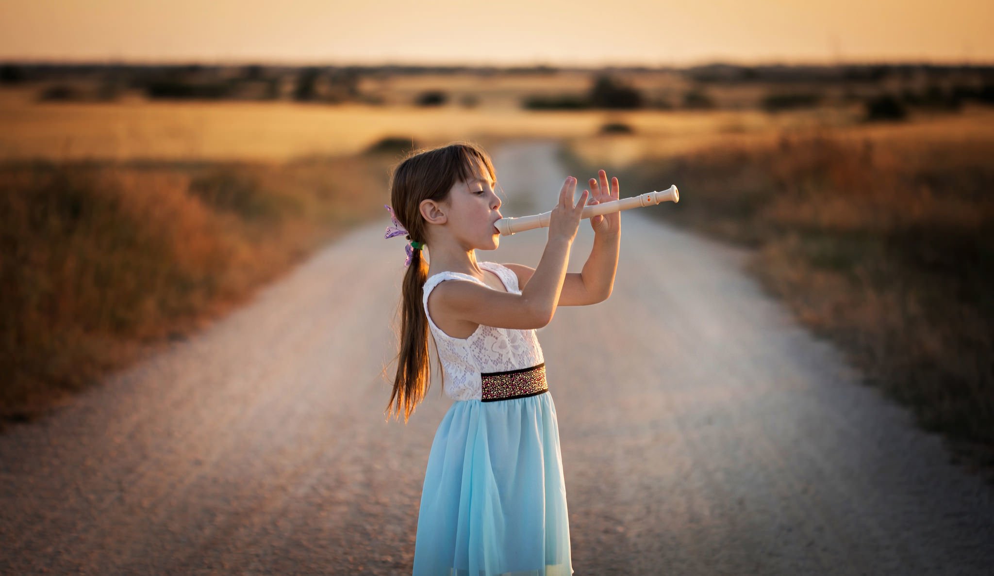 girl road pipe