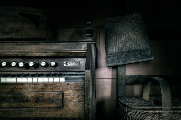 Old instrument organ keys