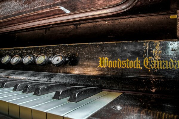 Touches d orgue Woodstock Canada