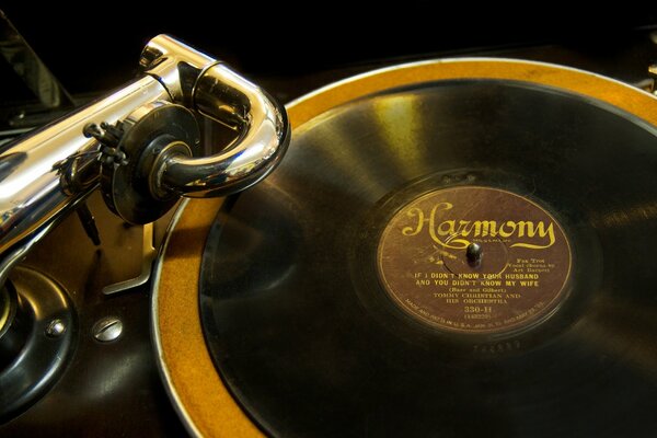 An old record playing on a phonograph