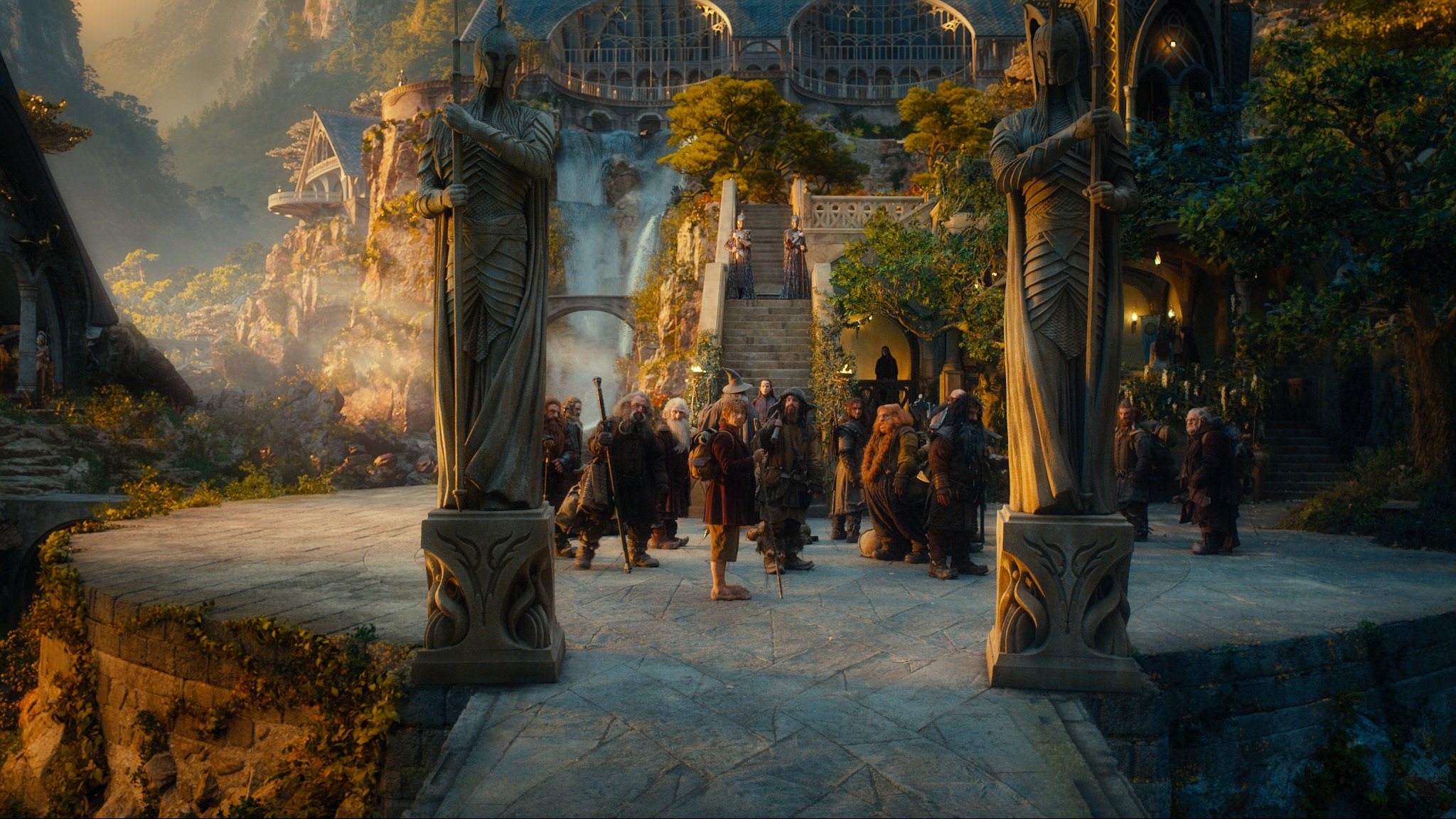 hobbit nieoczekiwana podróż rivendell krasnoludy bilbo posągi schody