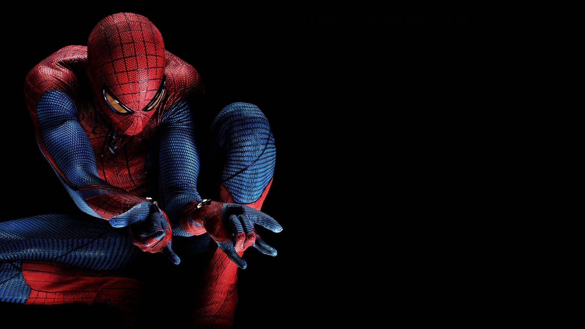 the amazing spider-man il nuovo spider-man andrew garfield costume eroe oscurità