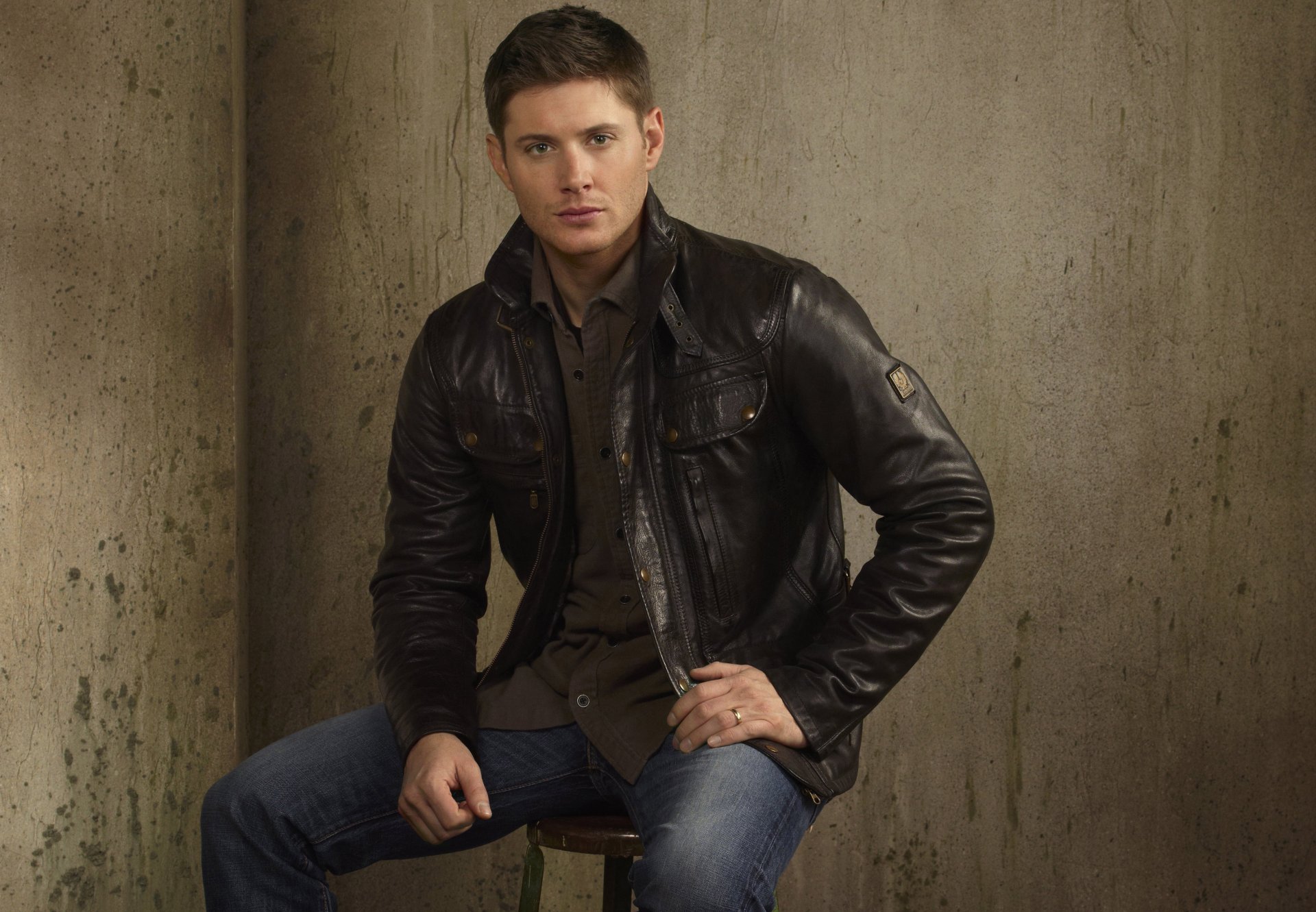 jensen ackles jensen acteur réalisateur producteur surnaturel