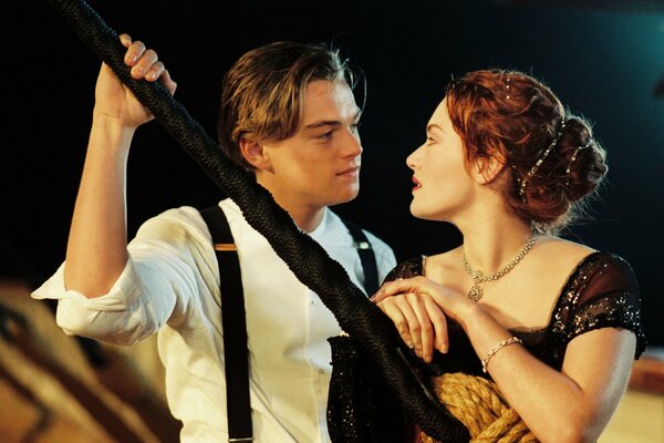 Leo DiCaprio et Kate Winslet dans le film Titanic