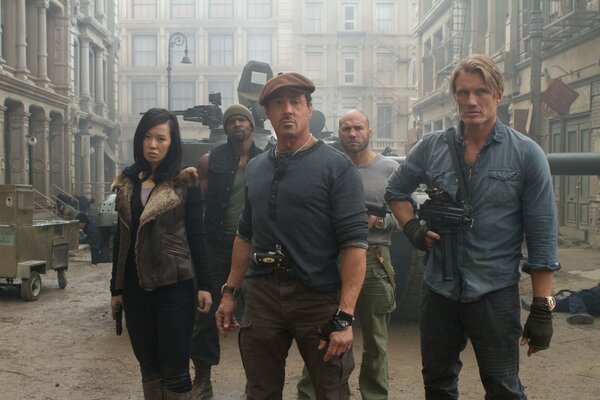 Ein Bild aus dem Film The Expendables mit den Schauspielern