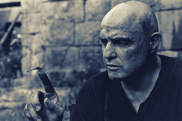 Marlon Brando nel film Apocalypse today