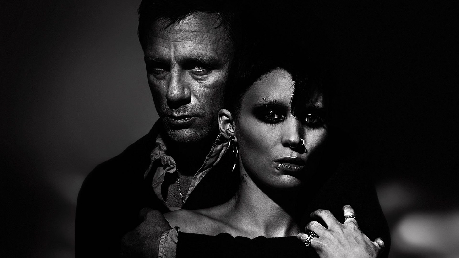 The Girl with the dragon tattoo Lisbeth Salander daniel Craig evil detective thriller