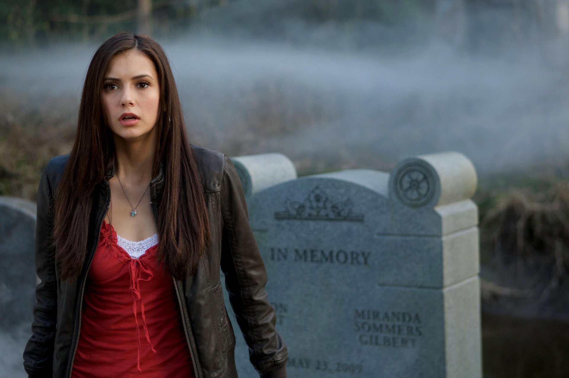 nina dobrev vampire diaries schauspielerin mädchen elena gilbert katrin pires katherine pierce star berühmtheit