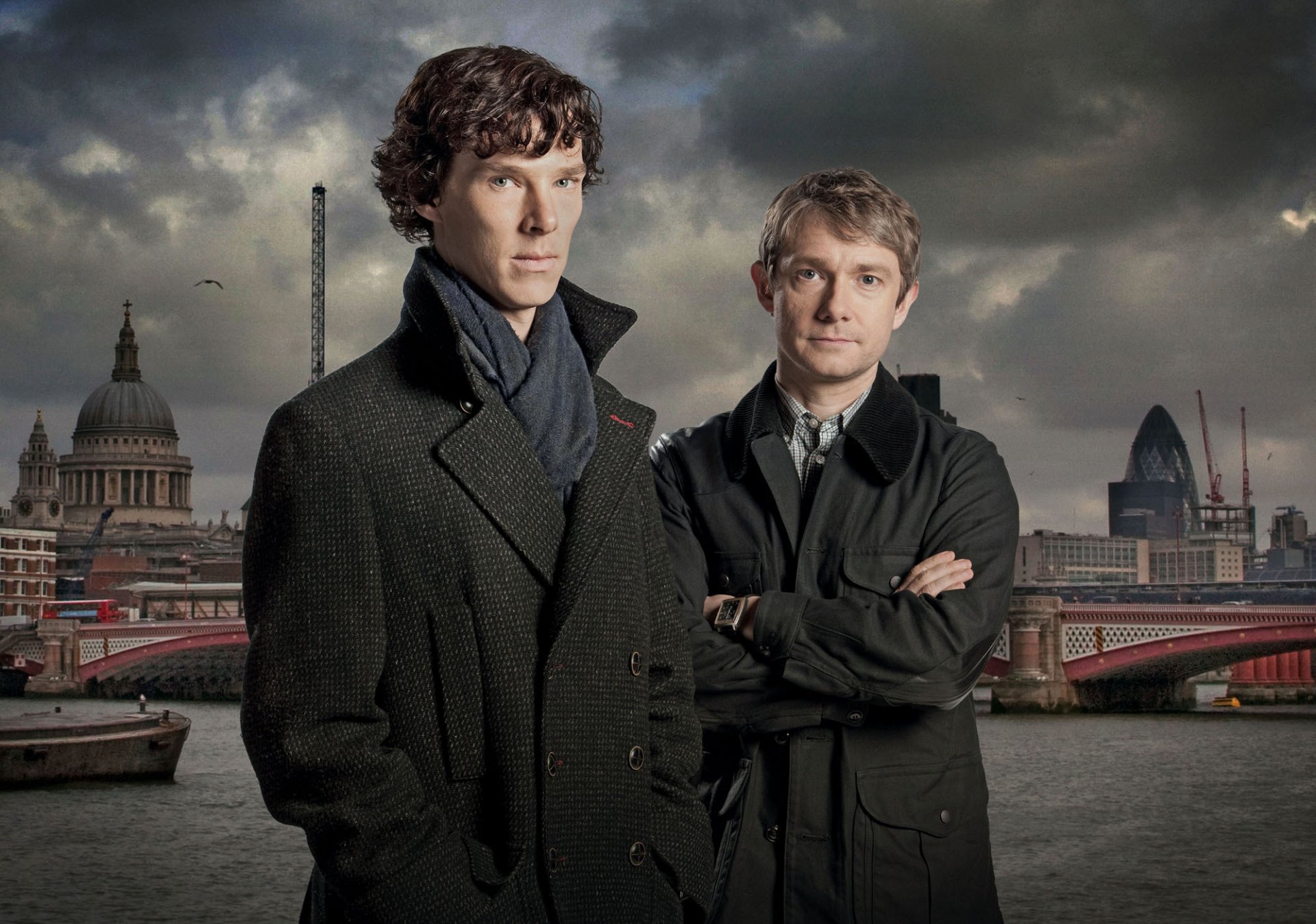 herlock bbc sherlock TV series holmes watson watson benedict Cumberbatch martin freeman martin freeman london