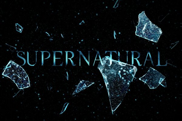 Salvapantallas de la serie Supernatural. Fragmentos sobre fondo negro