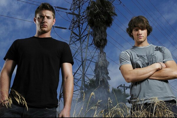 serie Sobrenatural . Los Hermanos Winchester