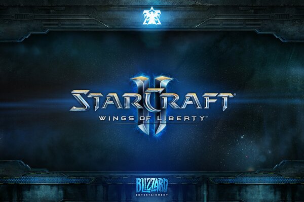 Emblem des Spiels Starcraft 2 Flügel der Freiheit auf dunklem Hintergrund