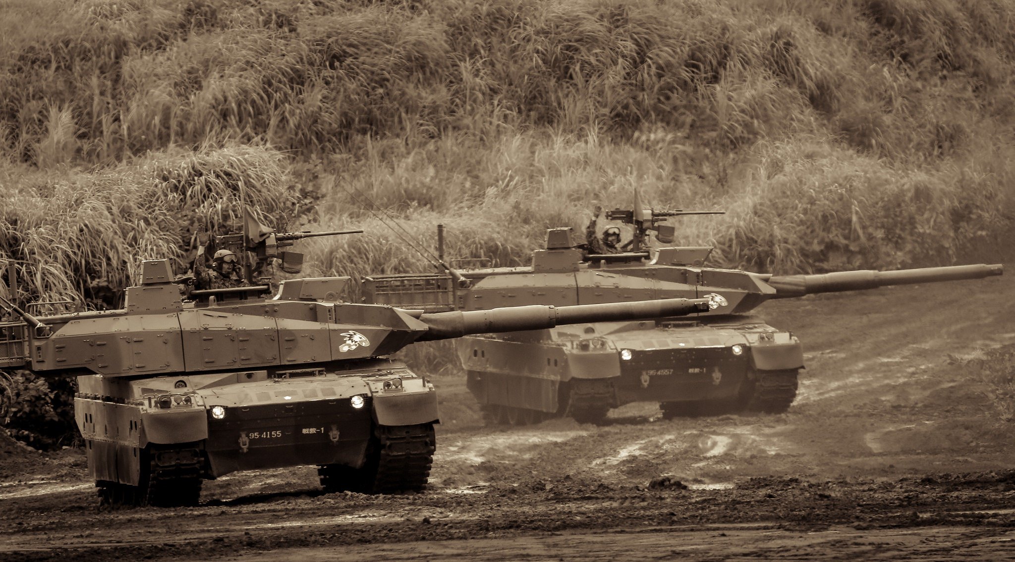 tanques barro vehículos blindados ejército