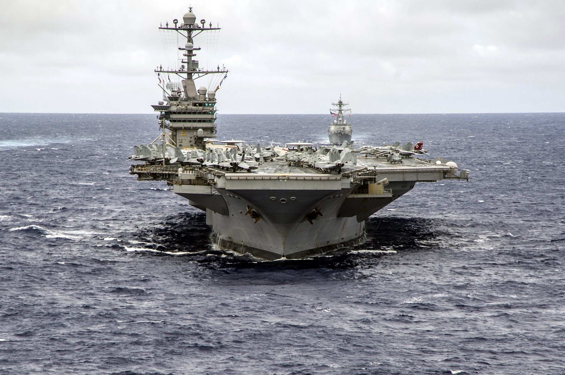 cvn 73 uss george washington vettore