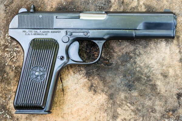 Pistola de carga automática del ejército de 1953