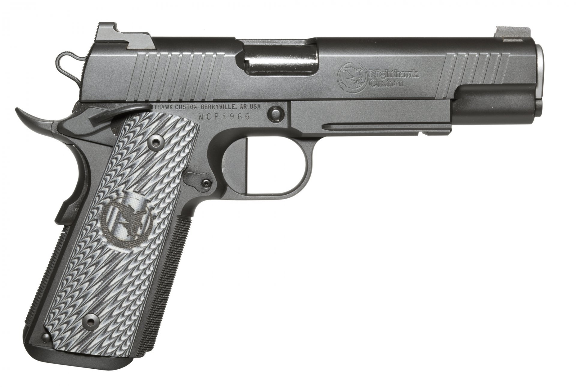 nighthawk gufo semi-automatico pistola arma