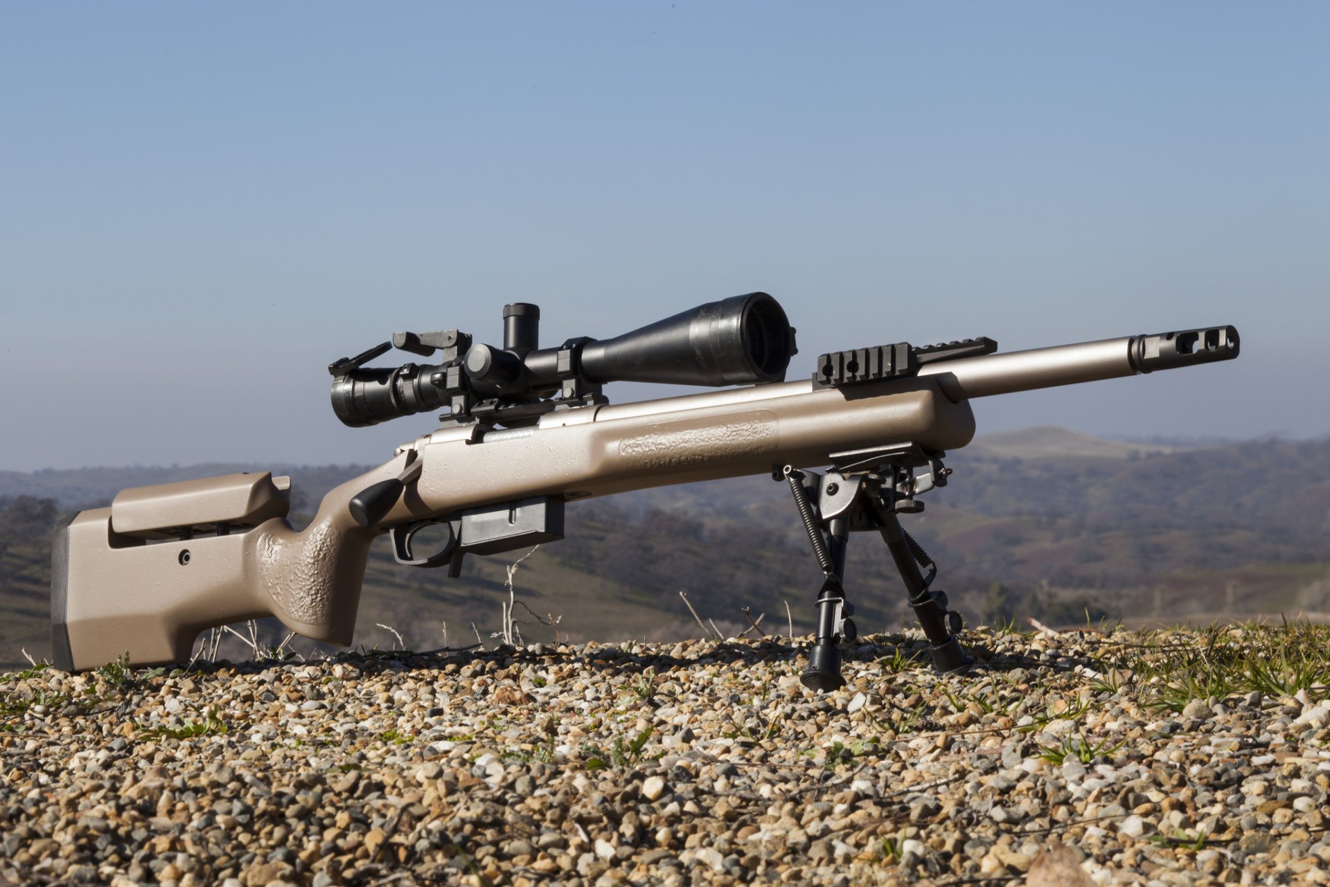 remington 700 sniper fusil optique bipied gravier arme