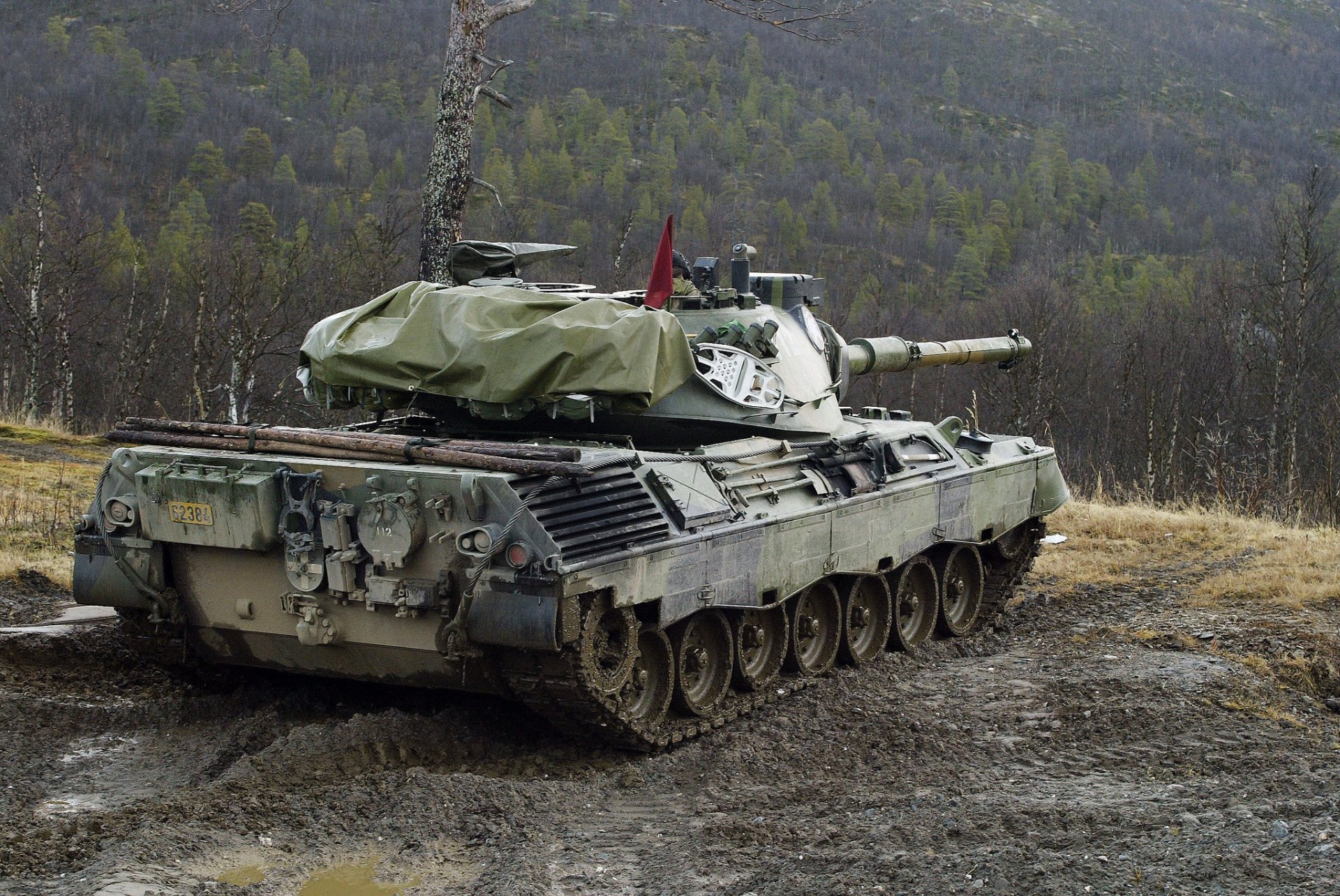 norway leopard 1 tank armored vehicle