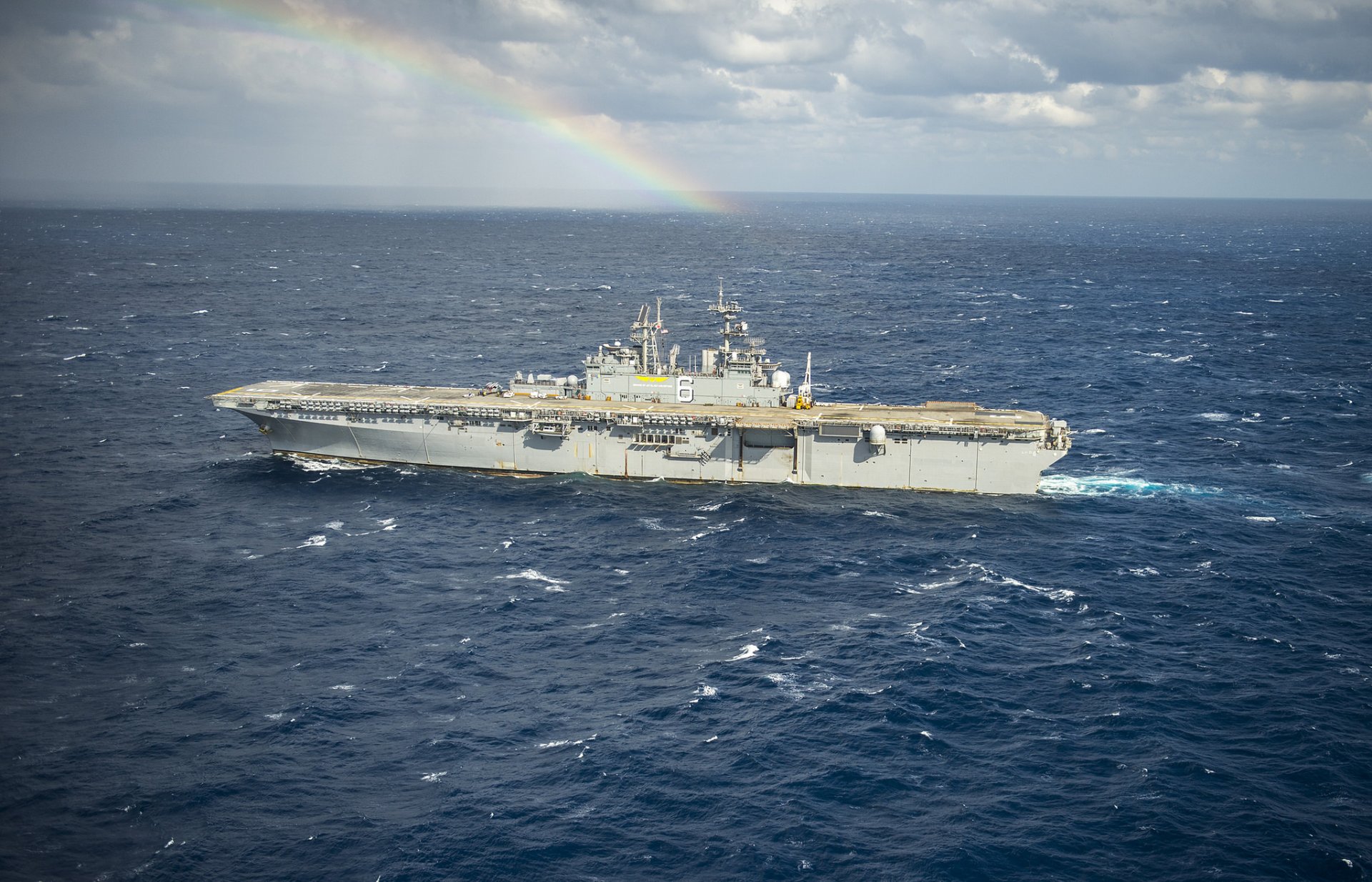 uss bonhomme richard lhd-6 landing ship sea rainbow