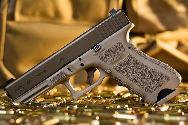 Weapon. Glock Twenty-two self-loading pistol