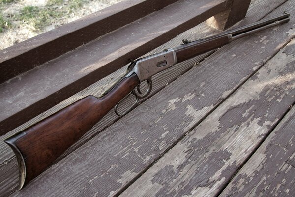 Waffe Gewehr Zielfernrohr Hintern Gefahr