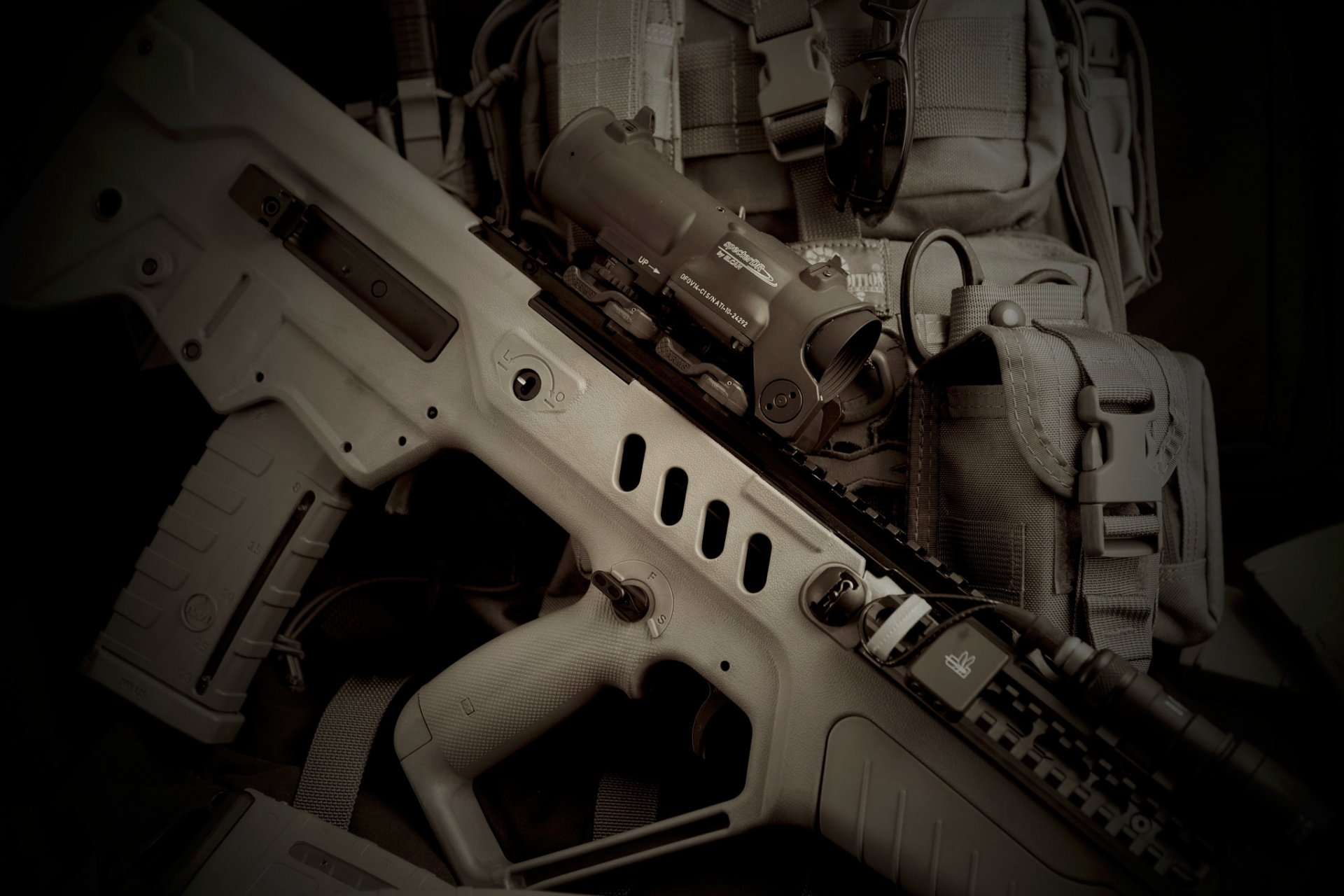 tar-21 tavor karabin szturmowy pistolet maszynowy