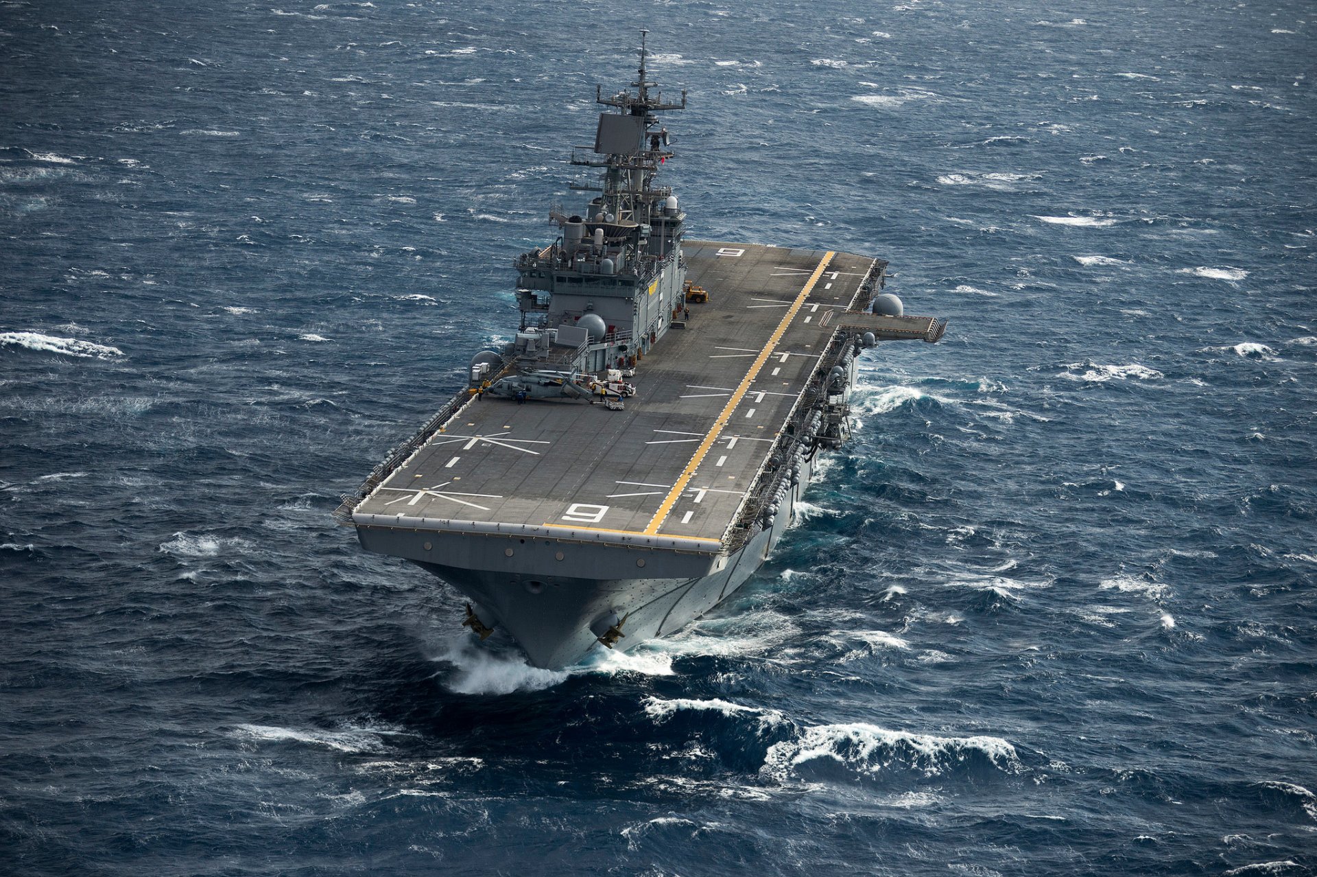 uss bonom richard lhd-6 desant statek morski