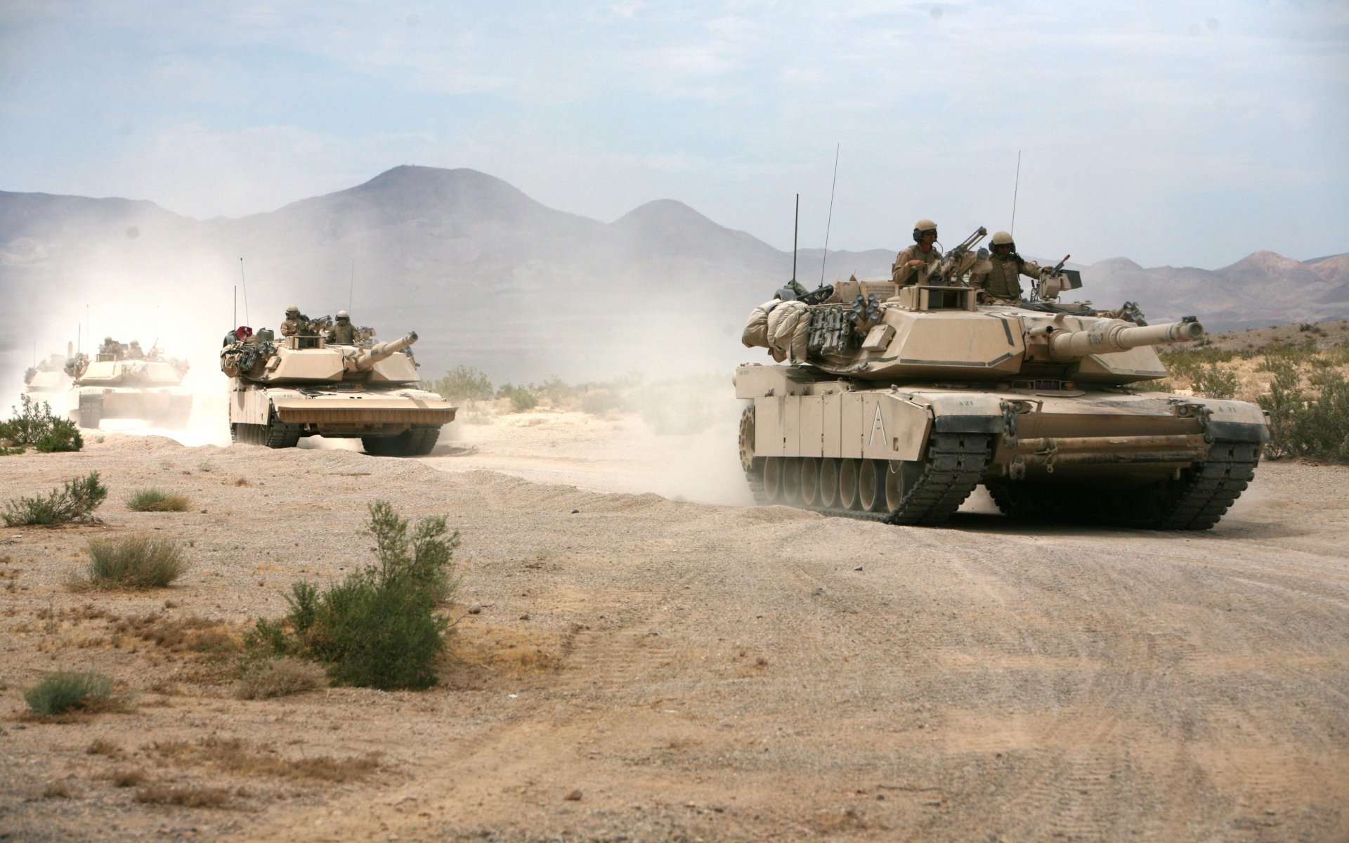 m1a2 abrams tank usa military equipment armored vehicle