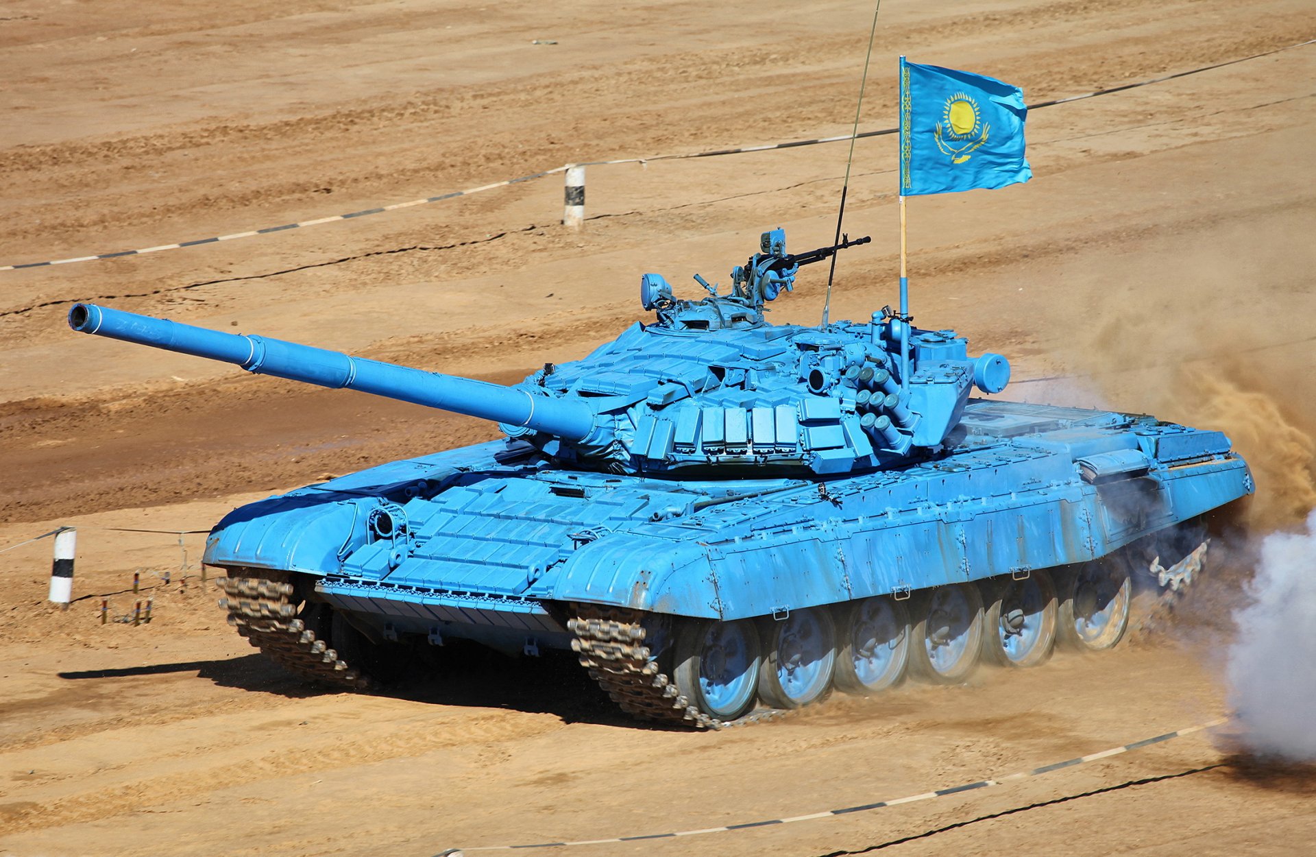 t-72b3 battle tank armored vehicle