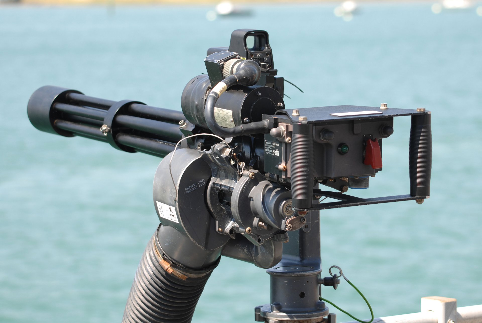 m134 minigun multicore machine gun weapon