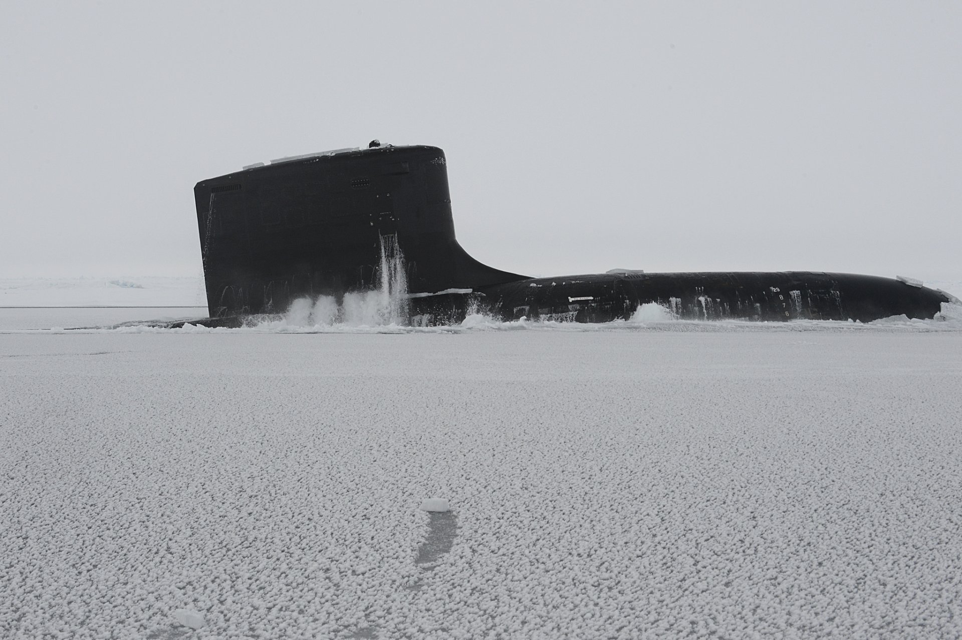 uss new mexico ssn 779 sous-marin bateau océan arctique surface