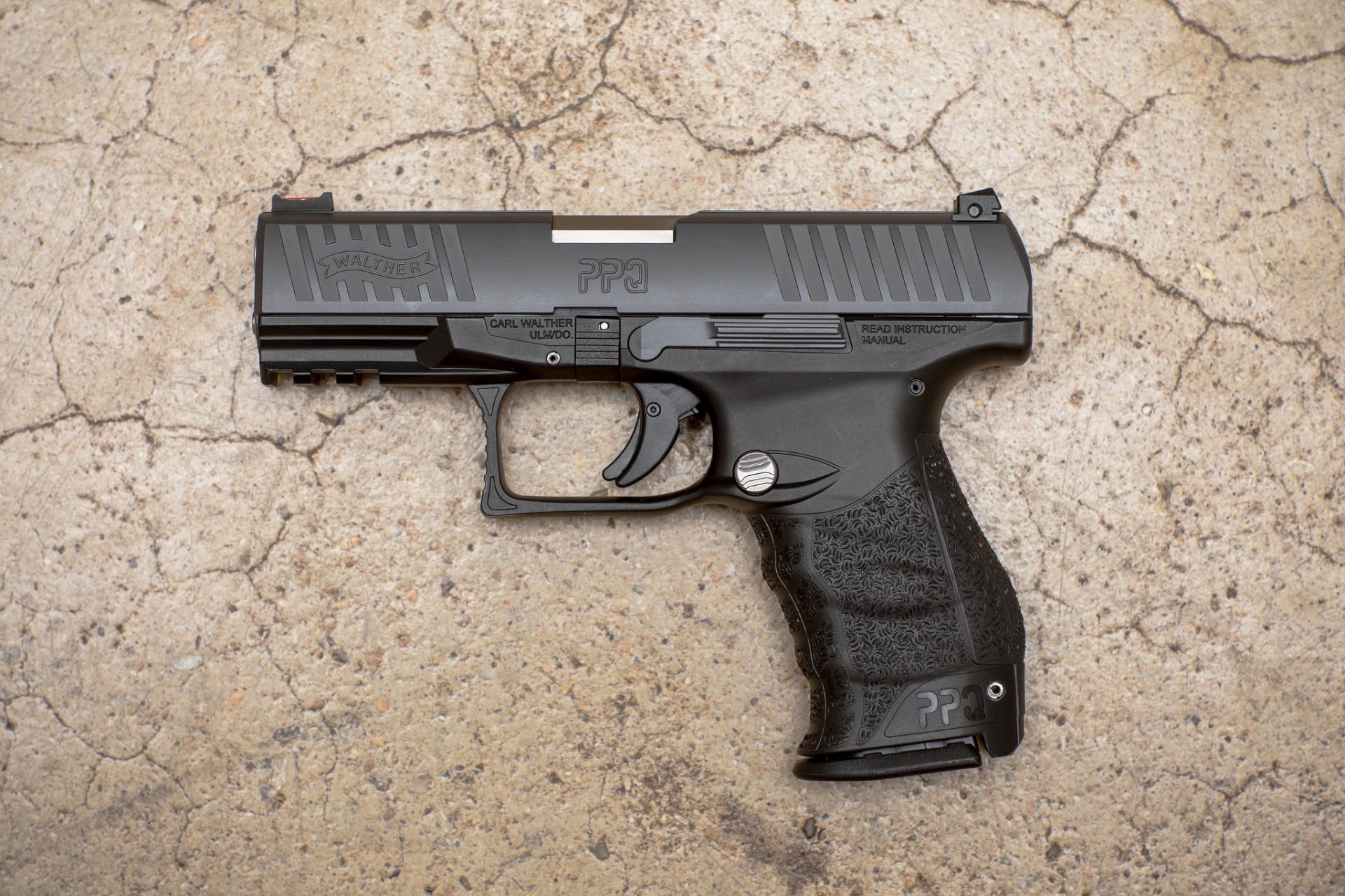 walther ppq semi-automatic gun weapon