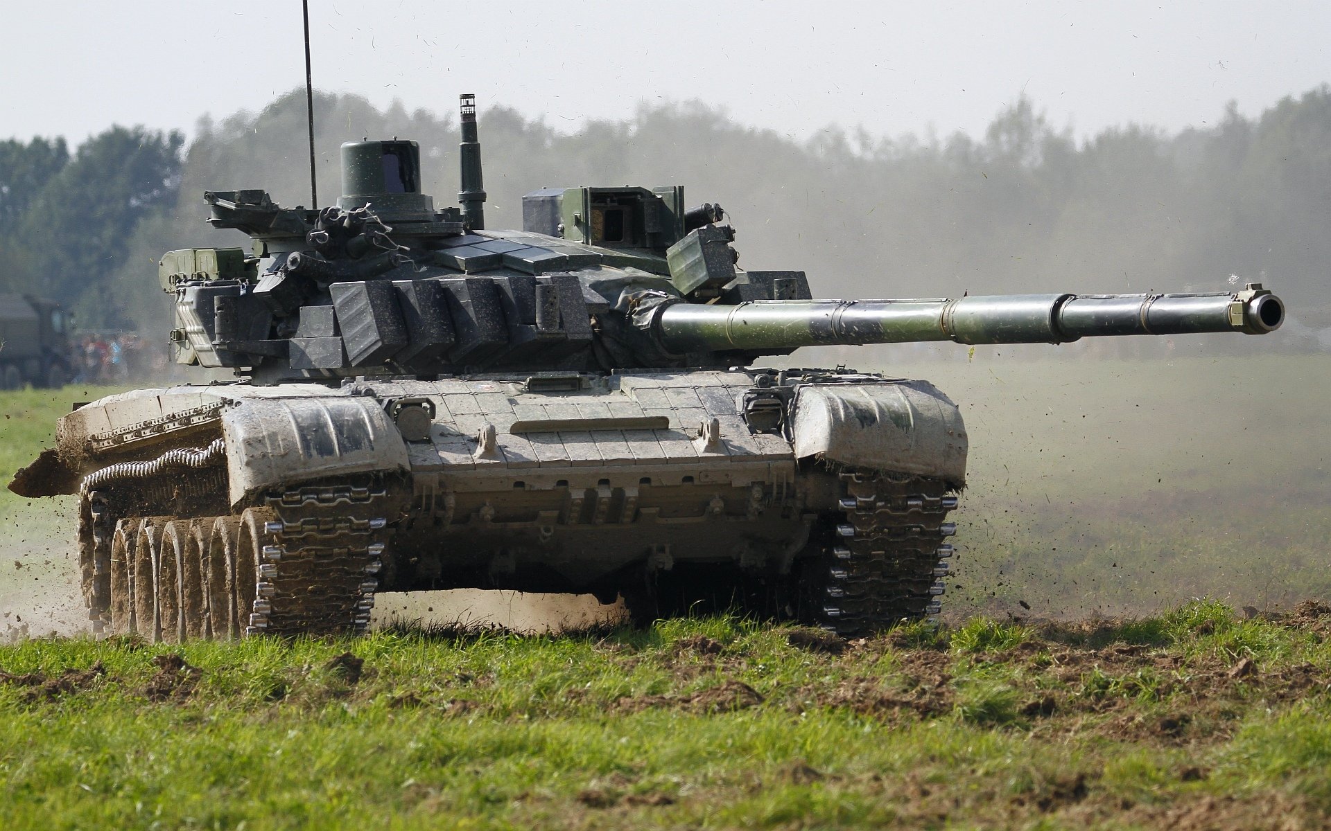 t-72 kampf panzer gepanzerte fahrzeuge feld