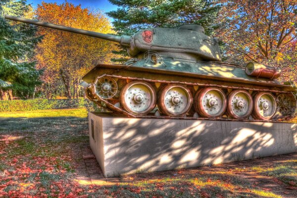 Monumento al tanque de batalla T-34