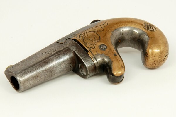 Fotografía de la pistola de bolsillo de deringer