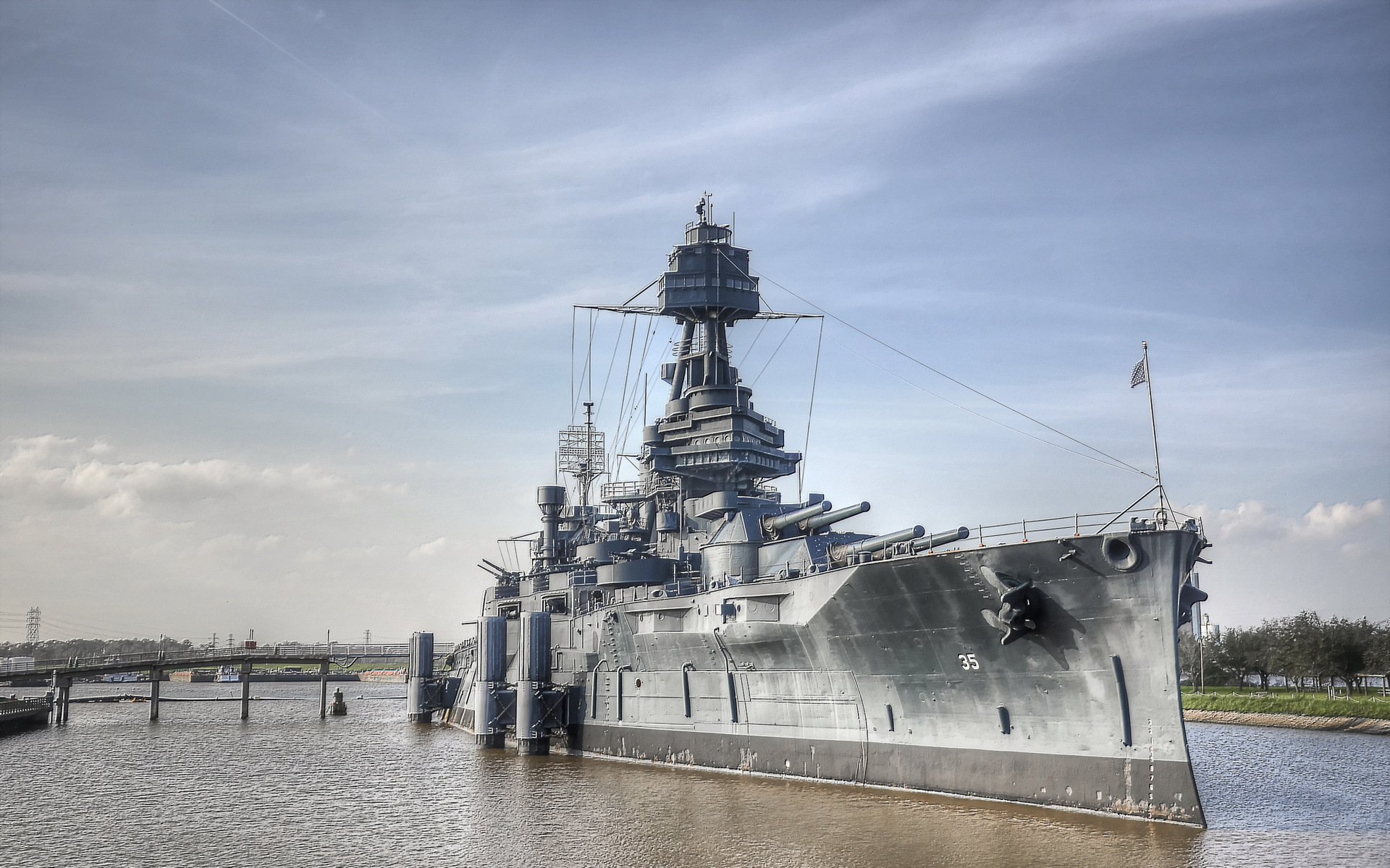 uss texas bb-35 ship weapon pier